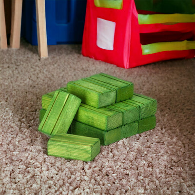 16 piece green hay bales