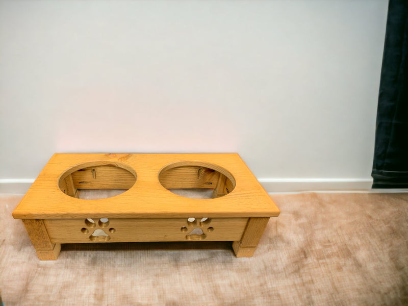 Two Quarts Low Wooden Table Dog Feeder