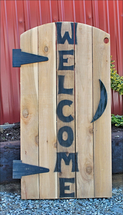 Amish Made Wooden Welcome Sign on Harvest Array