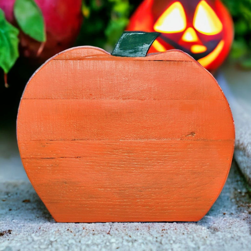 Wooden Fall/Halloween Decoration - Pumpkin Without a Scary Cat