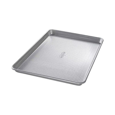 Shop Harvest Array for all your cooking and baking pans.