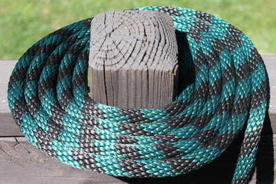 Hunter Green and Black Solid Braided Multifilament Polypropylene Rope on a post