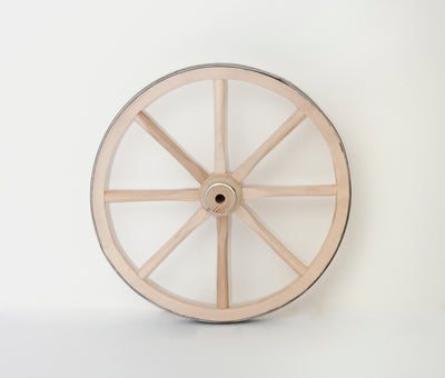 Small wooden hub wheel
