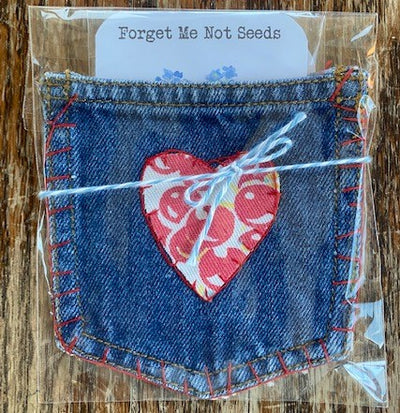 Friendship Pocket Heart Design with Forget-Me-Not Seeds