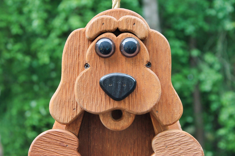 Check out the next picture of the real pup. The details of this bird feeder are great!