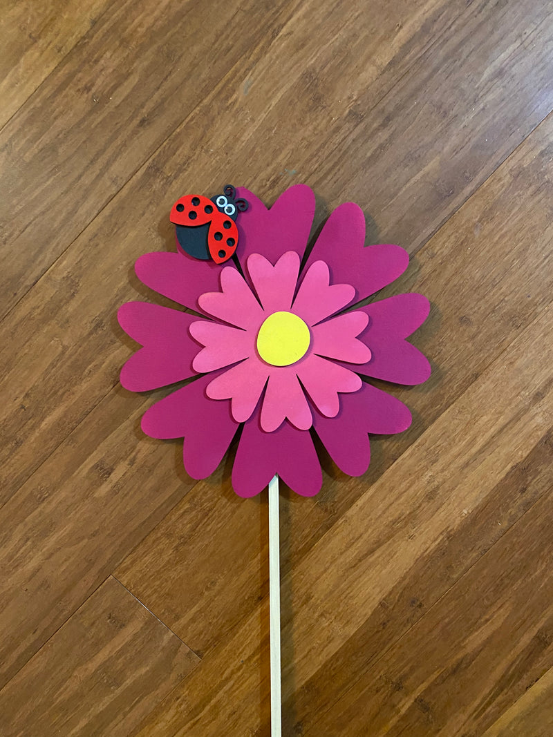 Berry Pink and light Pink Daisy with Ladybug Petite Wooden Garden Stake