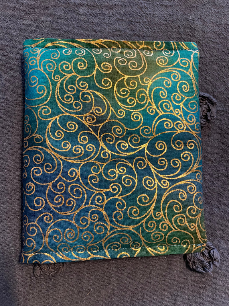 Blue green with gold swirl Tissue Keeper on Harvest Array