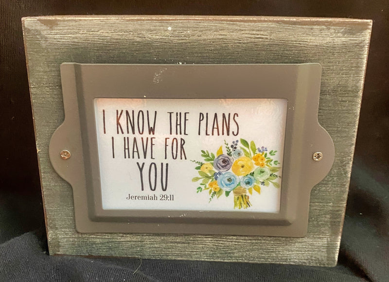 Rustic Plaques with Positive Quotes- Jeremiah 29:11 I Know the Plans...