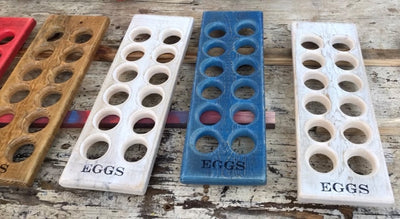 Colors for the Wooden Countertop Egg Holder from Reclaimed Pallets