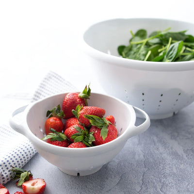 Use both the 1 and 5 quarts for all your cooking needs