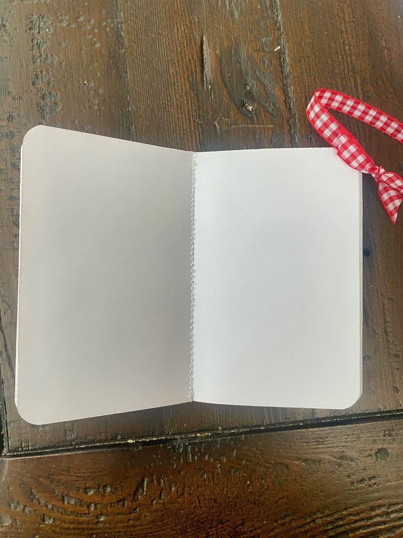 Cute book "Reasons Why I Love you" on harvestarray.com. Showing one of 24 blank pages in the book .