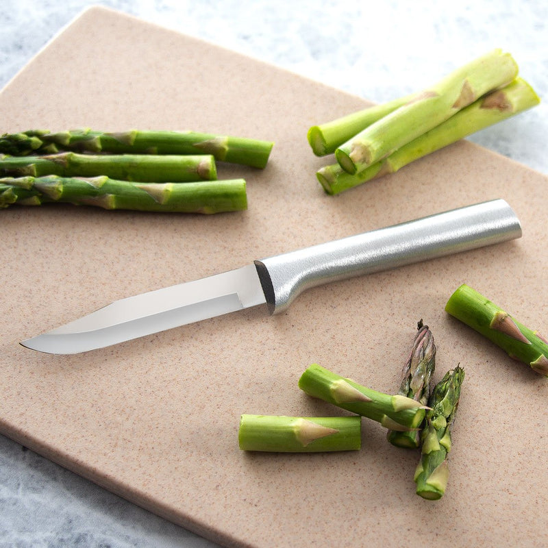 Rada Paring Knife is included in the Meal Prep Gift Set. 
