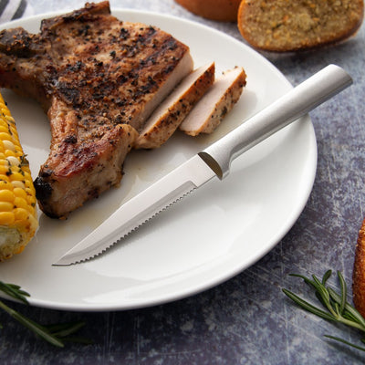 Set of 4 Rada Serrated Steak Knives
