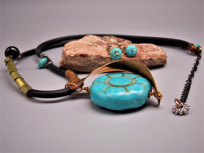 Solar Flare Jewelry Set ~ Necklace/Earrings